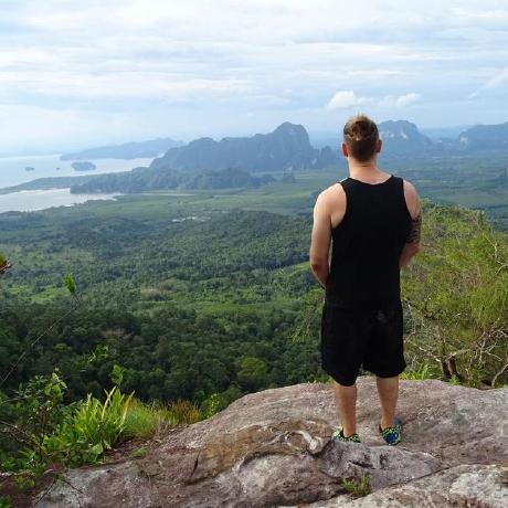 George Khananaev profile photo